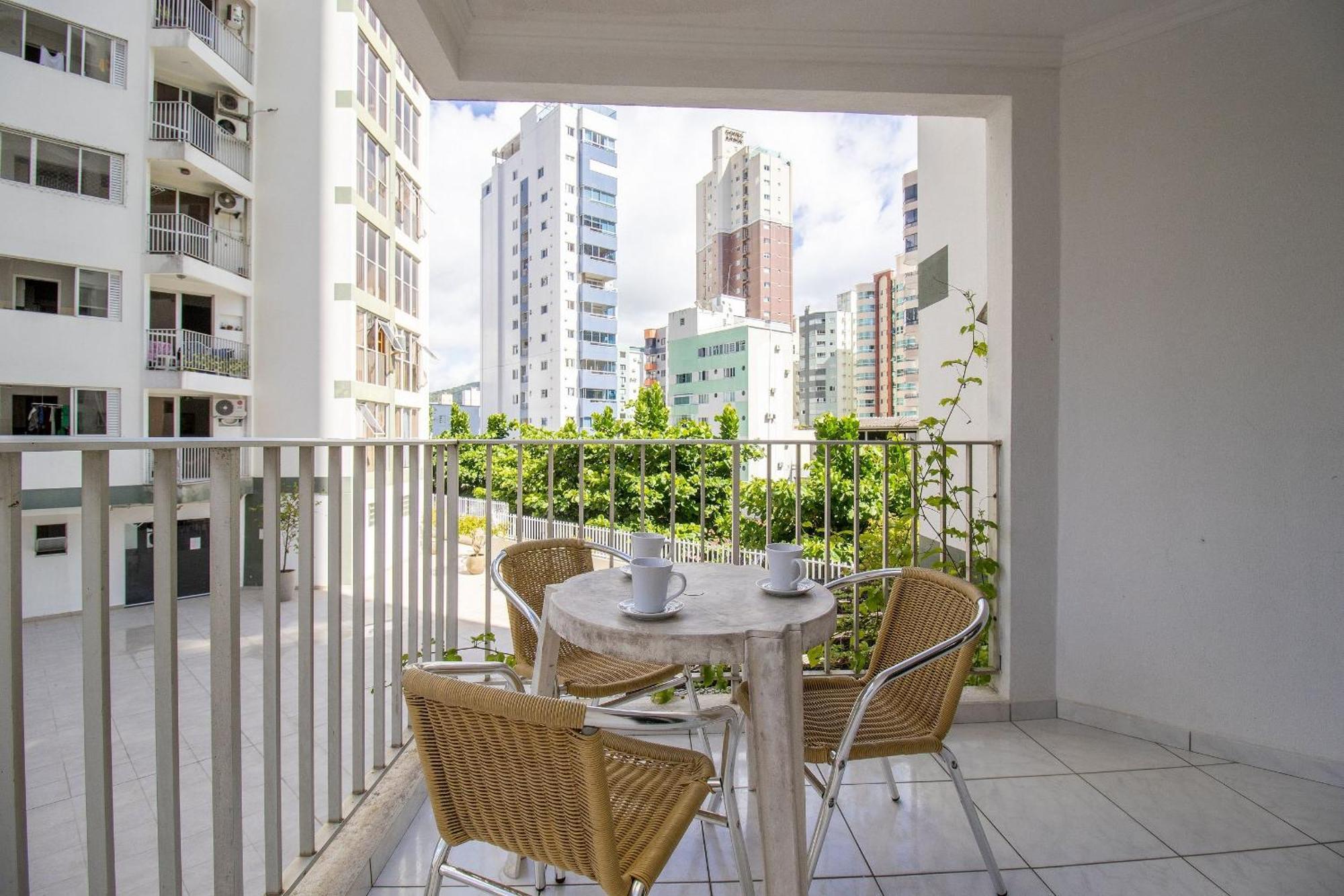 شقة Prg11 - 4 Dorm, Aconchegante, Centro, Garagem Balneário Camboriú المظهر الخارجي الصورة