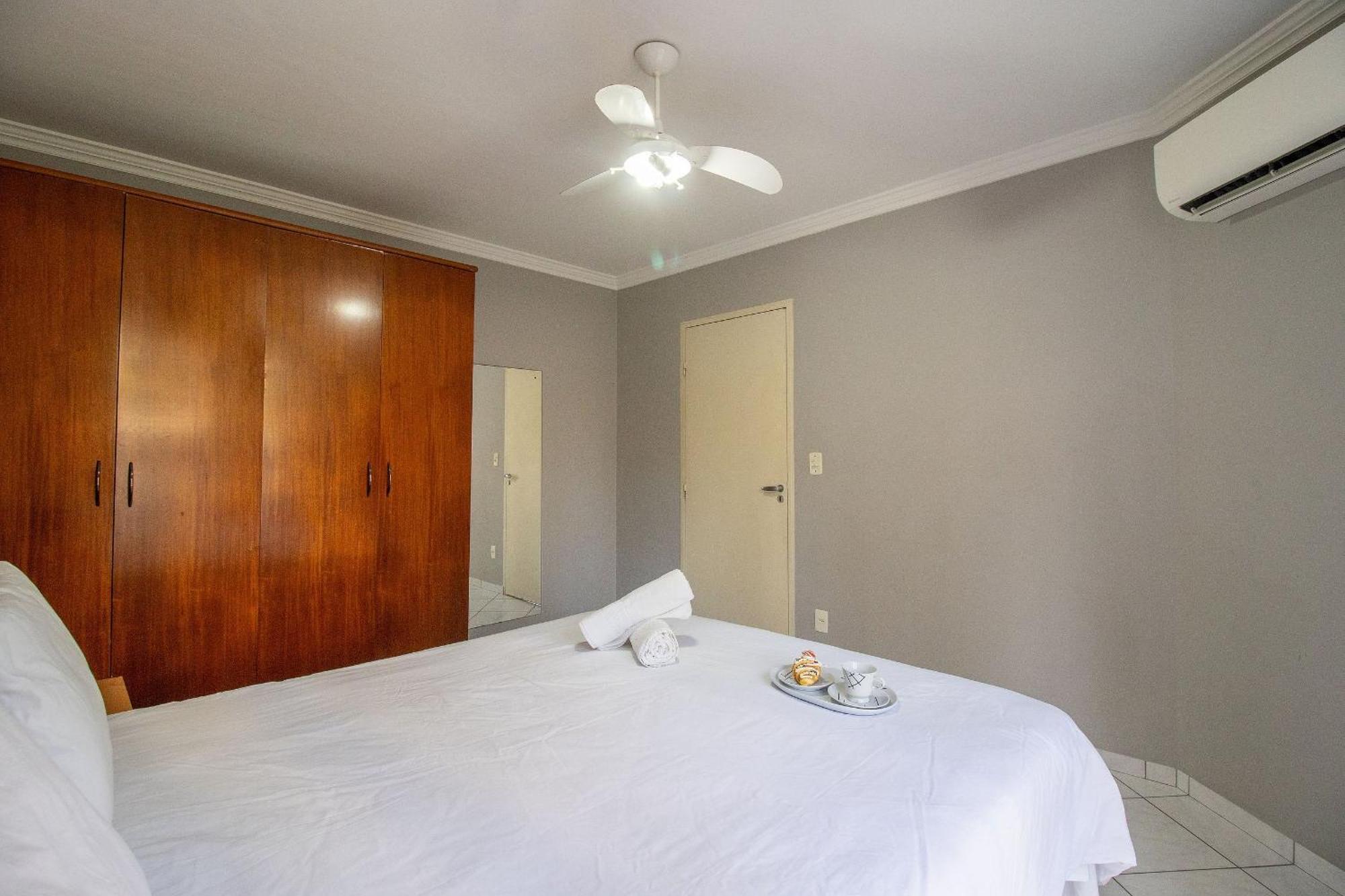 شقة Prg11 - 4 Dorm, Aconchegante, Centro, Garagem Balneário Camboriú المظهر الخارجي الصورة